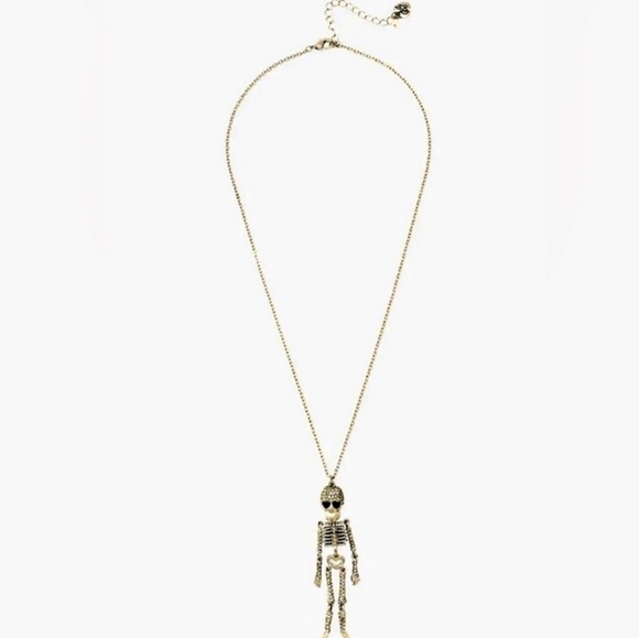 🔹️Betsy Johnson🔹️ Beautiful  Skeleton Pendant 24" crystal Necklace - Picture 3 of 8